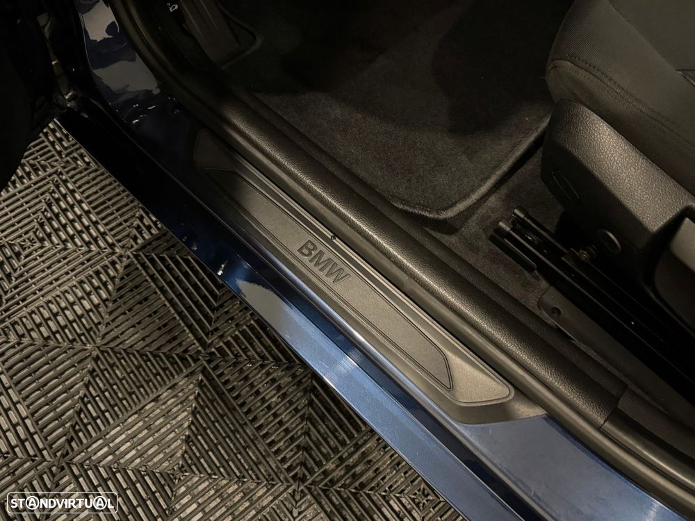 BMW 116 d Line Urban - 45