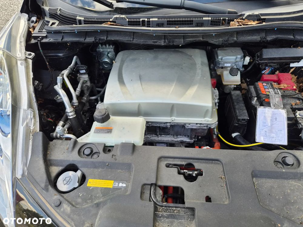 Nissan Leaf 30 kWh (mit Batterie) Tekna - 23