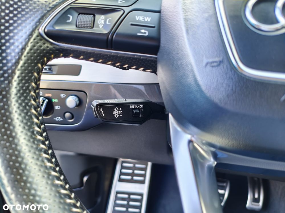 Audi Q7 - 19