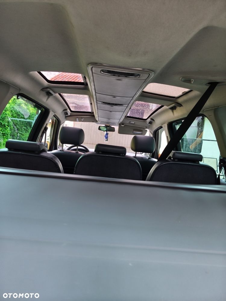 Ford Galaxy - 5