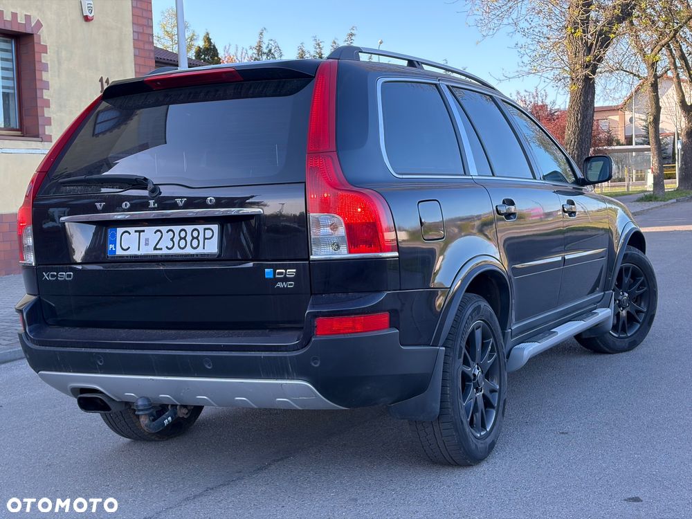 Volvo XC 90 D5 AWD R-Design - 23