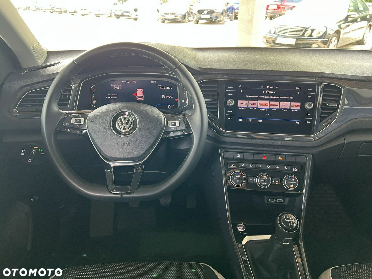 Volkswagen T-Roc 1.5 TSI ACT Premium - 22