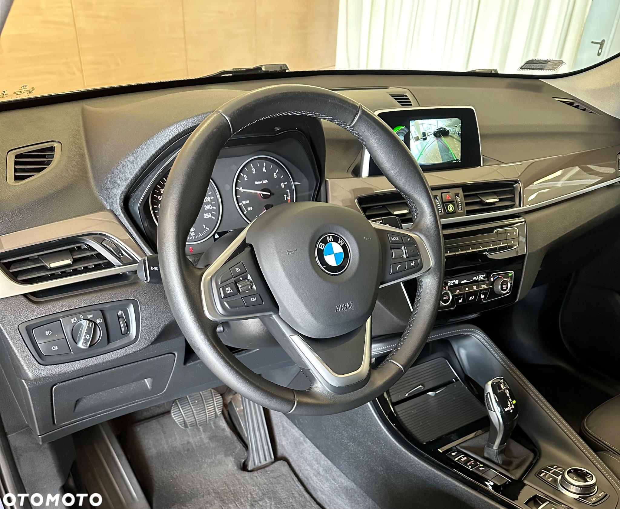 BMW X1 sDrive18i xLine - 11