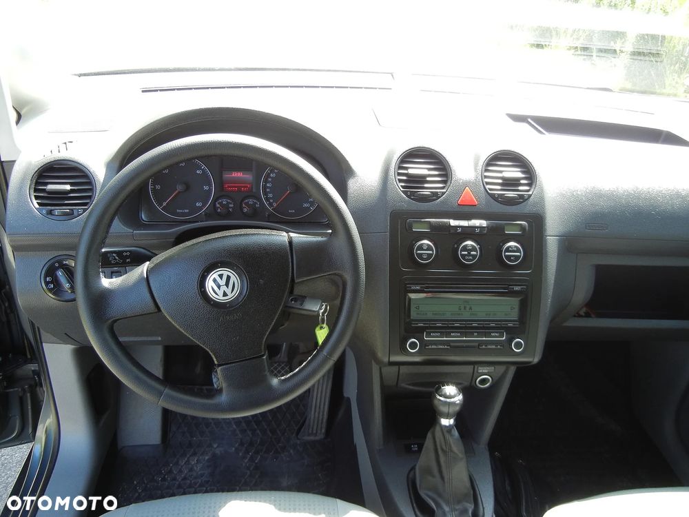 Volkswagen Caddy - 19