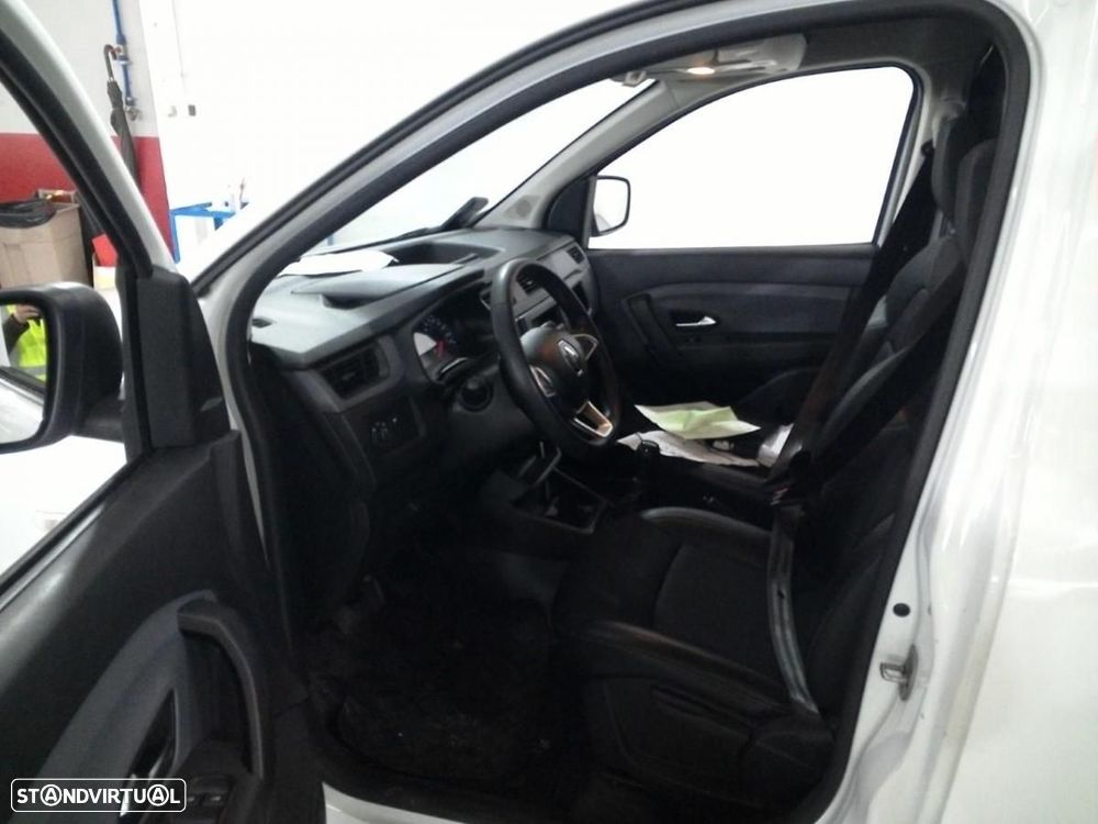 Renault Express 1.5 Blue dCi Advance 5d 95hp C/IVA - 3