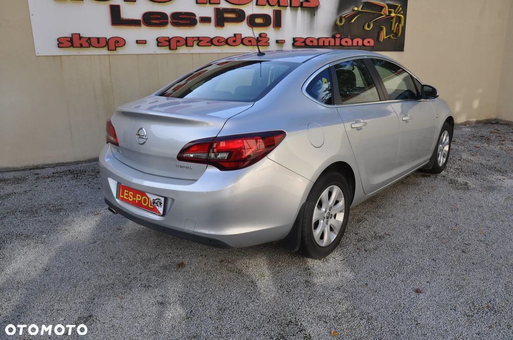 Opel Astra 1.4 T Active - 6