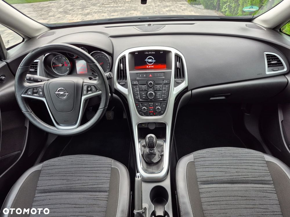 Opel Astra 1.6 Cosmo - 13