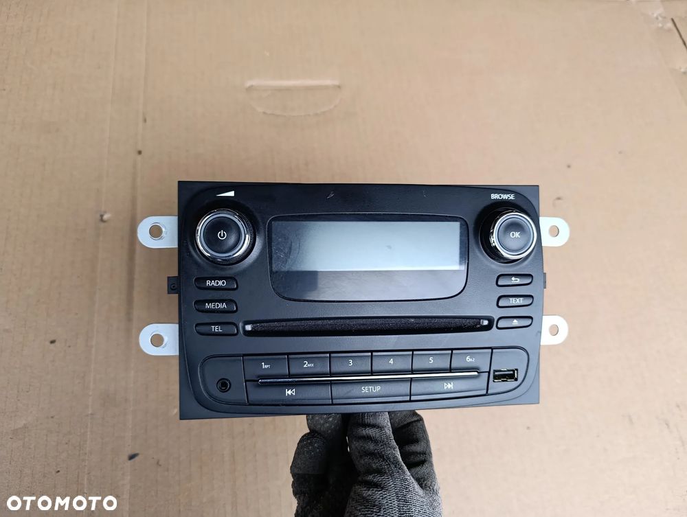 FIAT TALENTO RADIO EKRAN WYŚWIETLACZ 281154637R - 1