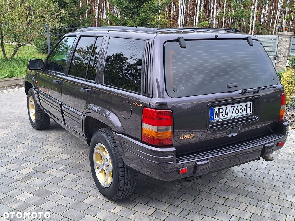 Jeep Grand Cherokee - 10