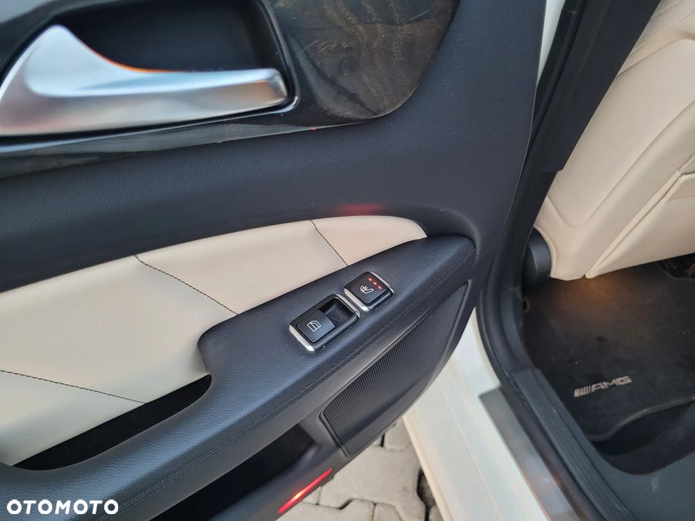 Mercedes-Benz CLS 350 CDI BlueEff - 20