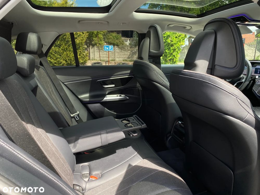 Mercedes-Benz Klasa E 220 d mHEV Avantgarde 9G-Tronic - 11
