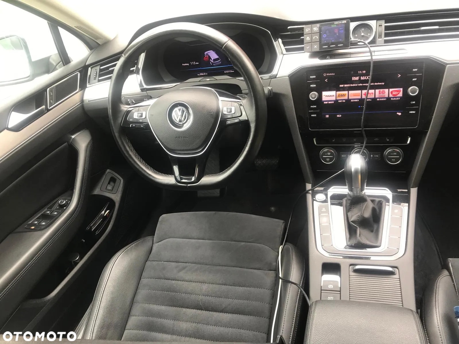 Volkswagen Passat 2.0 TDI BMT Highline DSG - 8