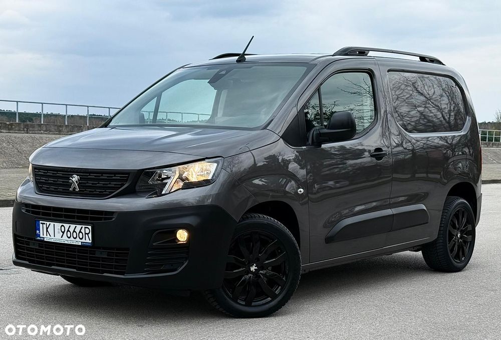 Peugeot Partner 1.5 130KM Automat 3 Osobwy Salon Polska Bezwypadkowy FVAT23% - 10