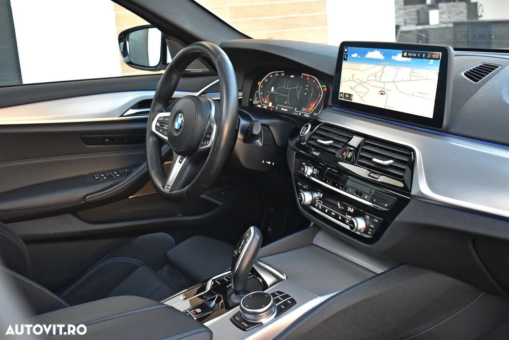 BMW Seria 5 520d xDrive Aut. M Sport Edition - 16