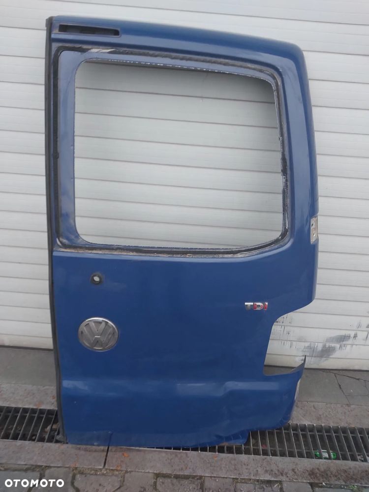 Tył drzwi prawe vw t5 uszkodzone - 1