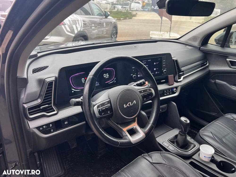 Kia Sportage 1.6 T-GDI 6MT 4x2 Urban - 12