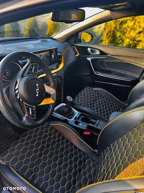 Kia XCeed 1.5 T-GDI Business Line - 6