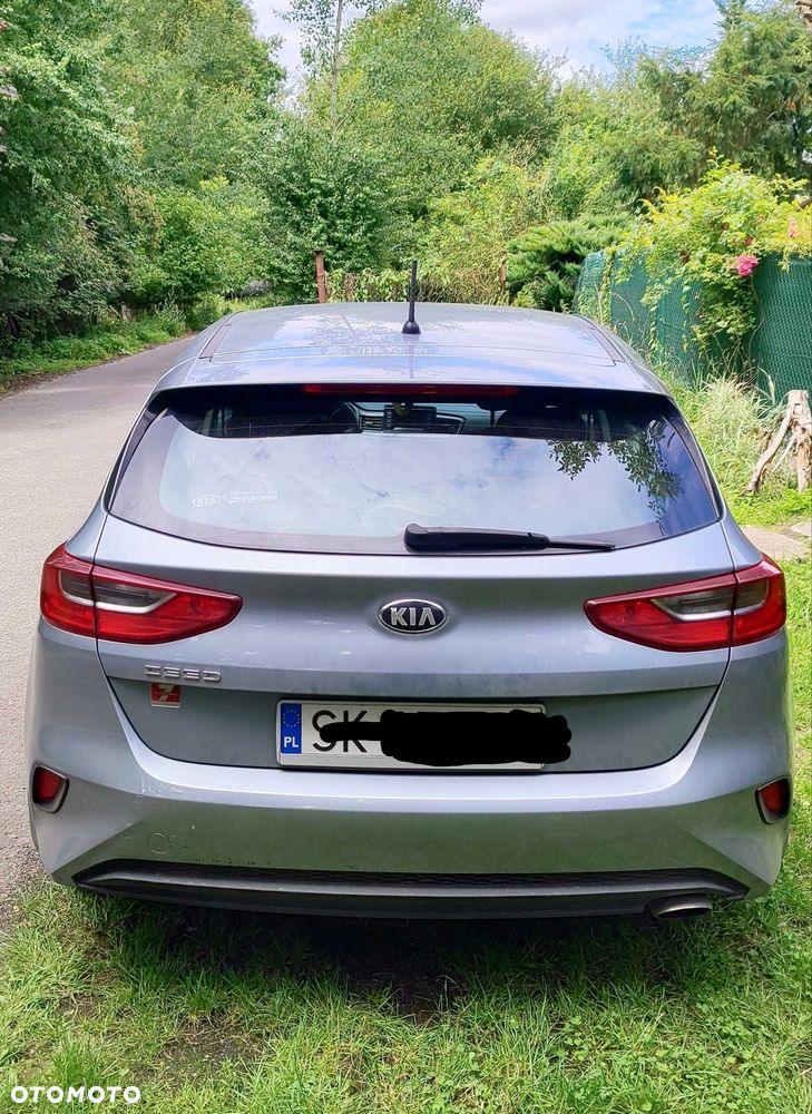 Kia Ceed - 3