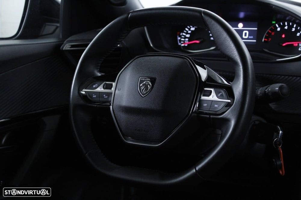 Peugeot 2008 1.2 PureTech Active - 16