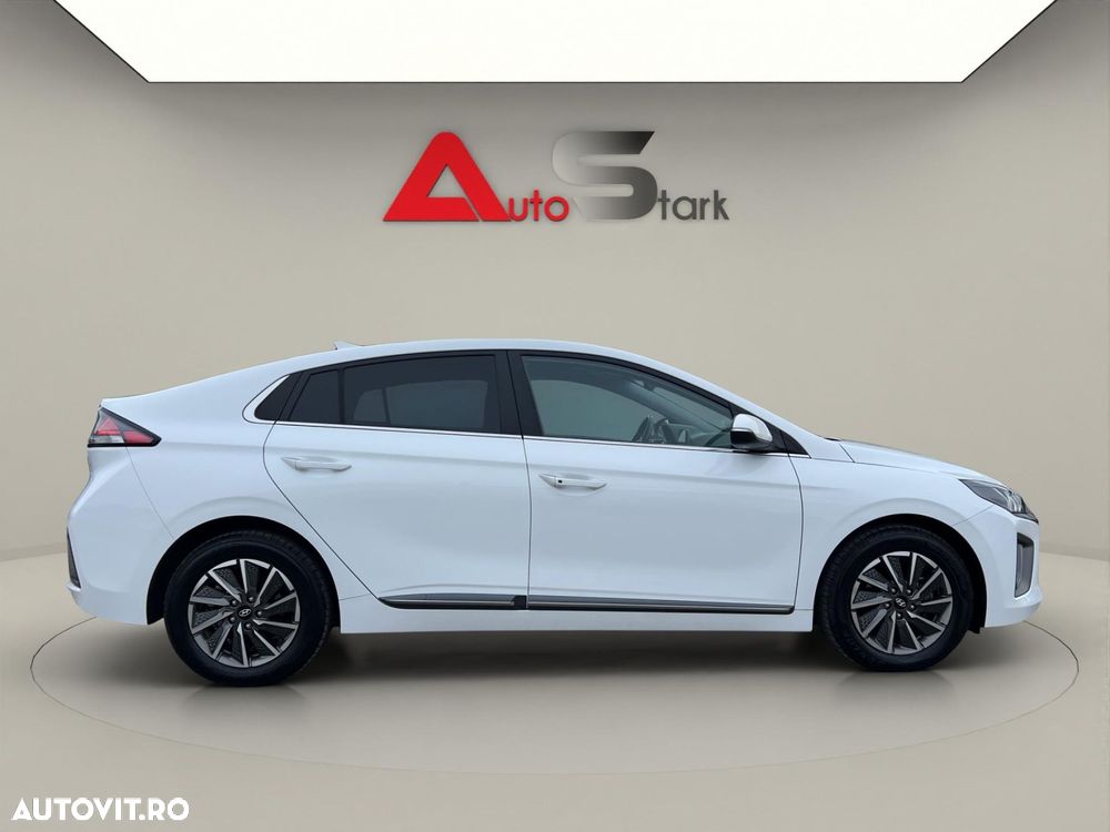 Hyundai IONIQ Trend - 13