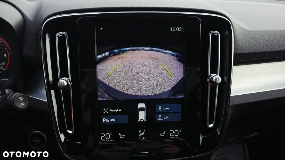 Volvo XC 40 - 21