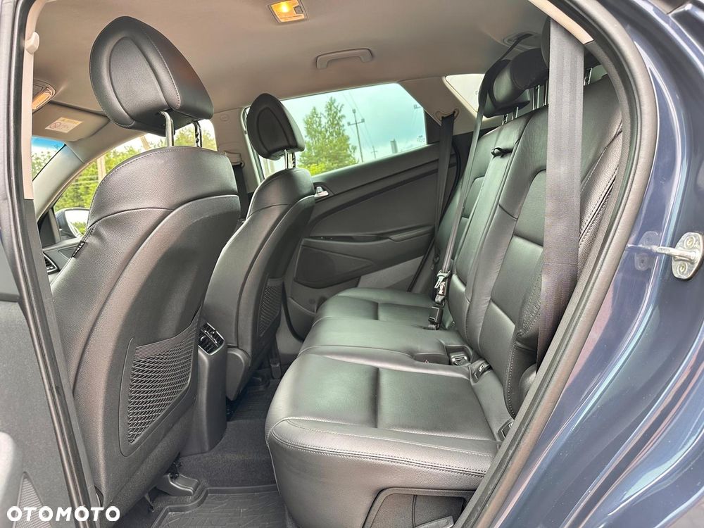 Hyundai Tucson 2.0 CRDI Premium 4WD - 16