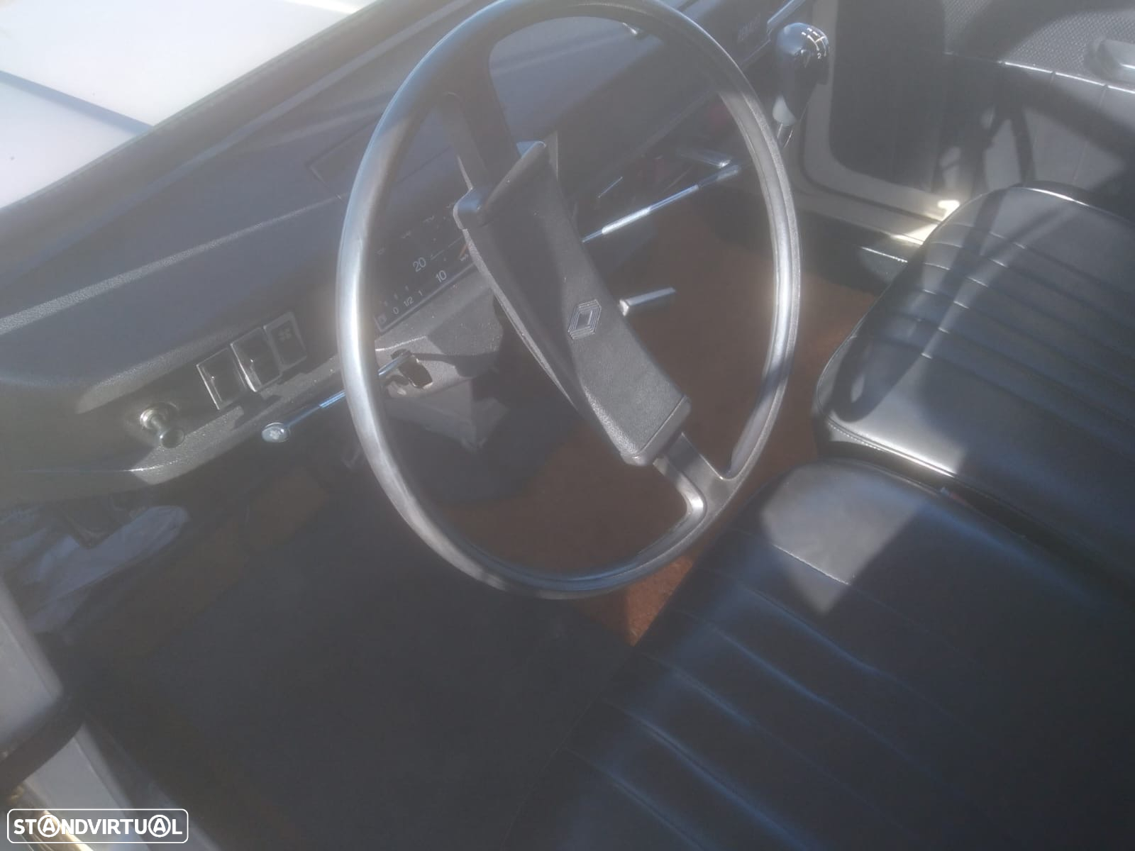 Renault 4 - 7