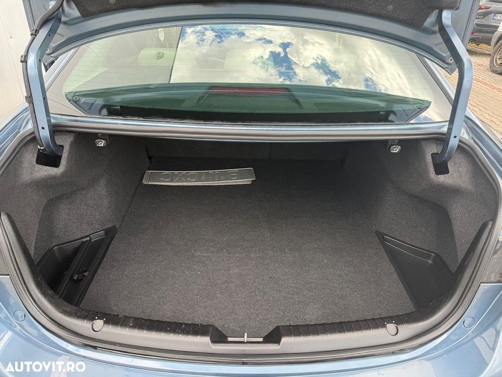 Mazda 6 CD175 AT Revolution Top - 24