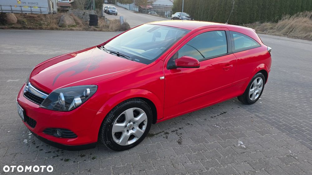 Opel Astra 1.9 CDTI DPF NAVI - 1