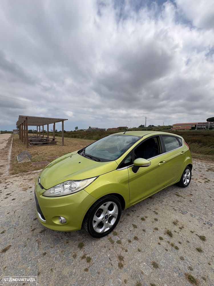 Ford Fiesta 1.4 TDCI Titanium - 4