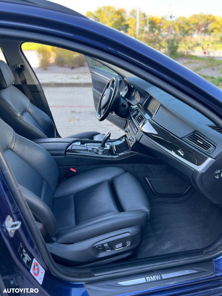 BMW Seria 5 525d xDrive Sport-Aut. Luxury Line - 9