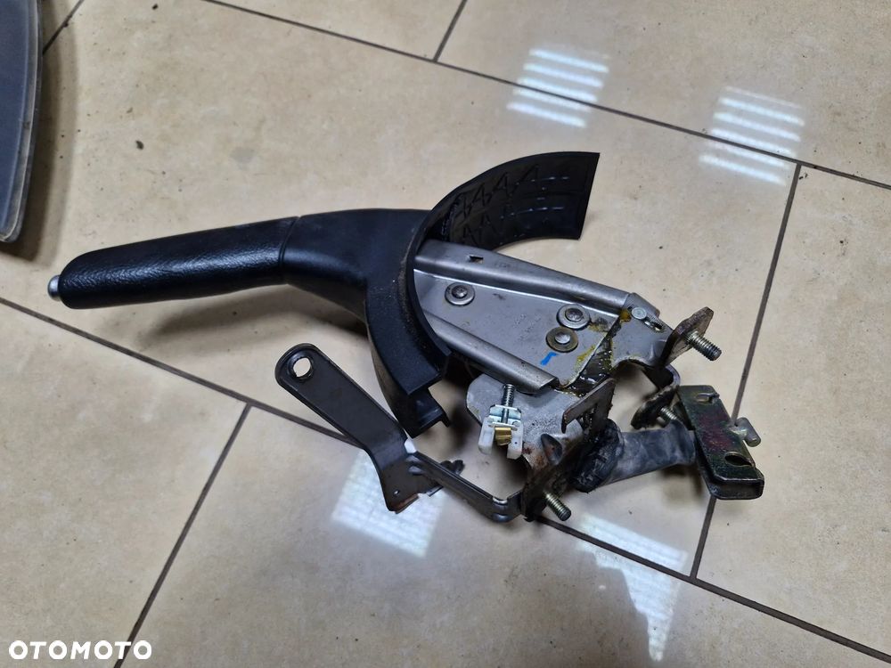 Dzwignia hamulca ręcznego FORD MONDEO MK3 - 6