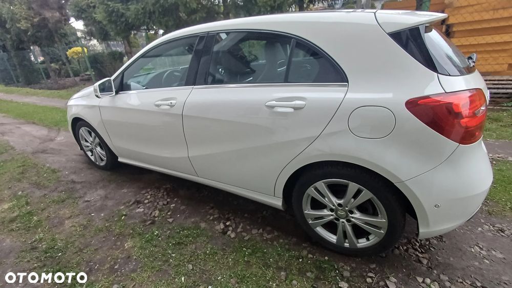 Mercedes-Benz Klasa A 180 (BlueEFFICIENCY) Urban - 20