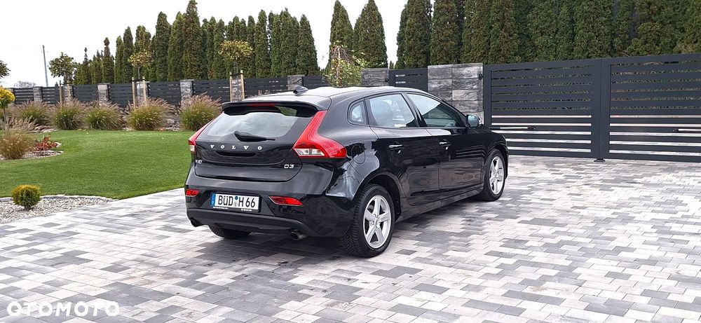 Volvo V40 - 10