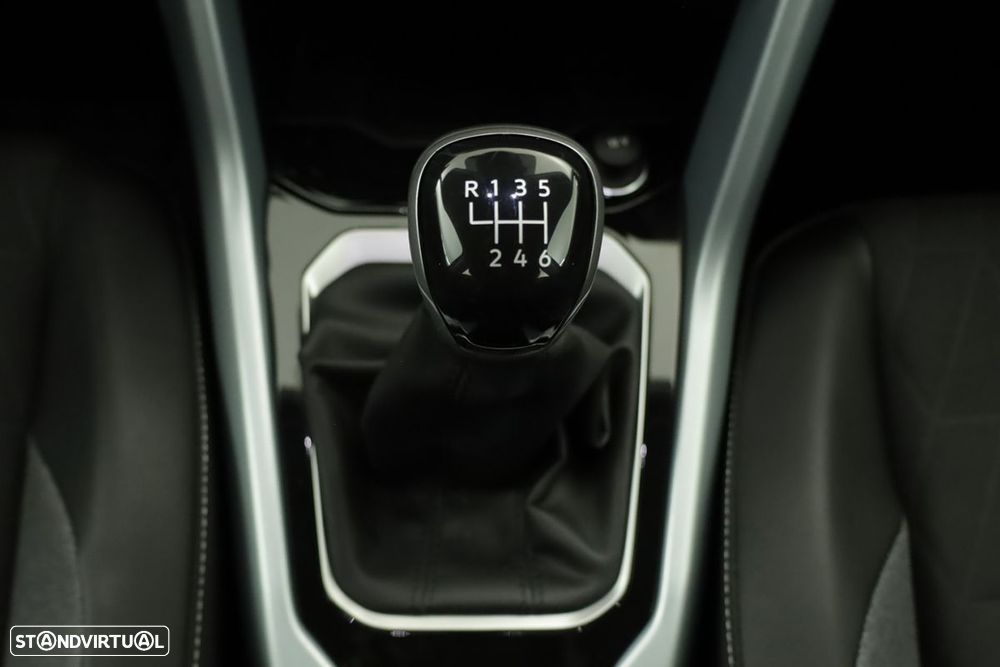 VW T-Roc 1.0 TSI - 13