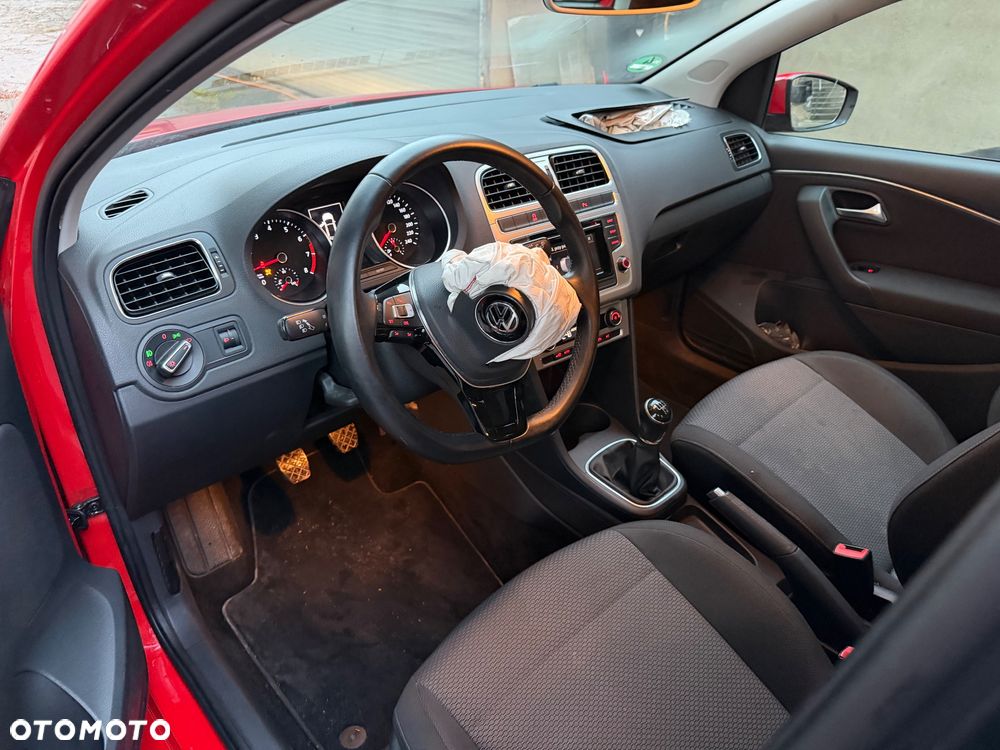 Volkswagen Polo 1.2 TSI (Blue Motion Technology) Comfortline - 21