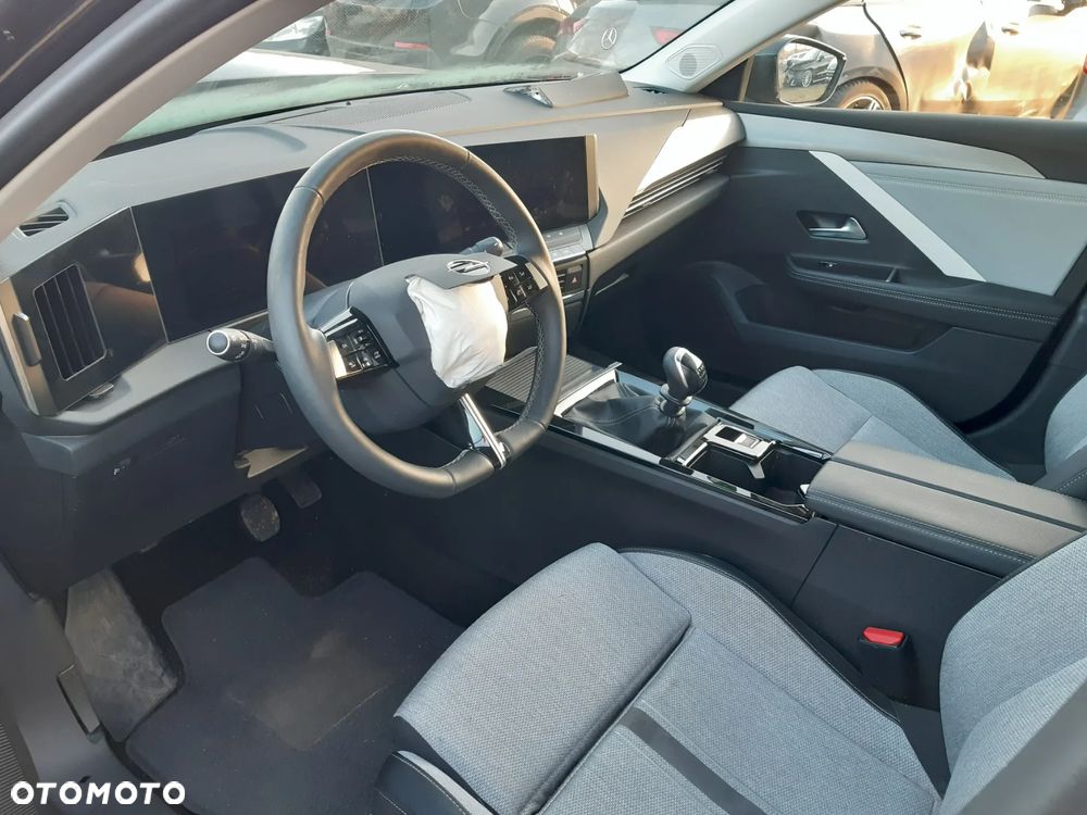 Opel Astra 1.2 Turbo Start/Stop Elegance - 15