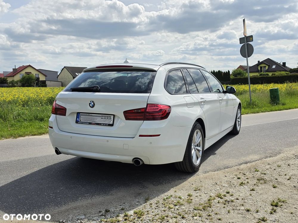 BMW Seria 5 535d xDrive - 12
