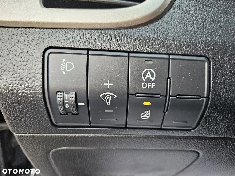 Hyundai i30 blue Kombi 1.6 CRDi Classic - 28