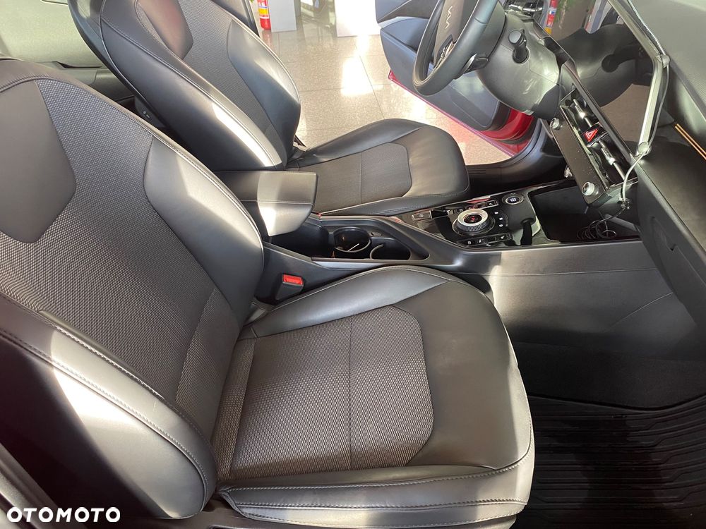 Kia Niro 1.6 GDI Hybrid L - 11