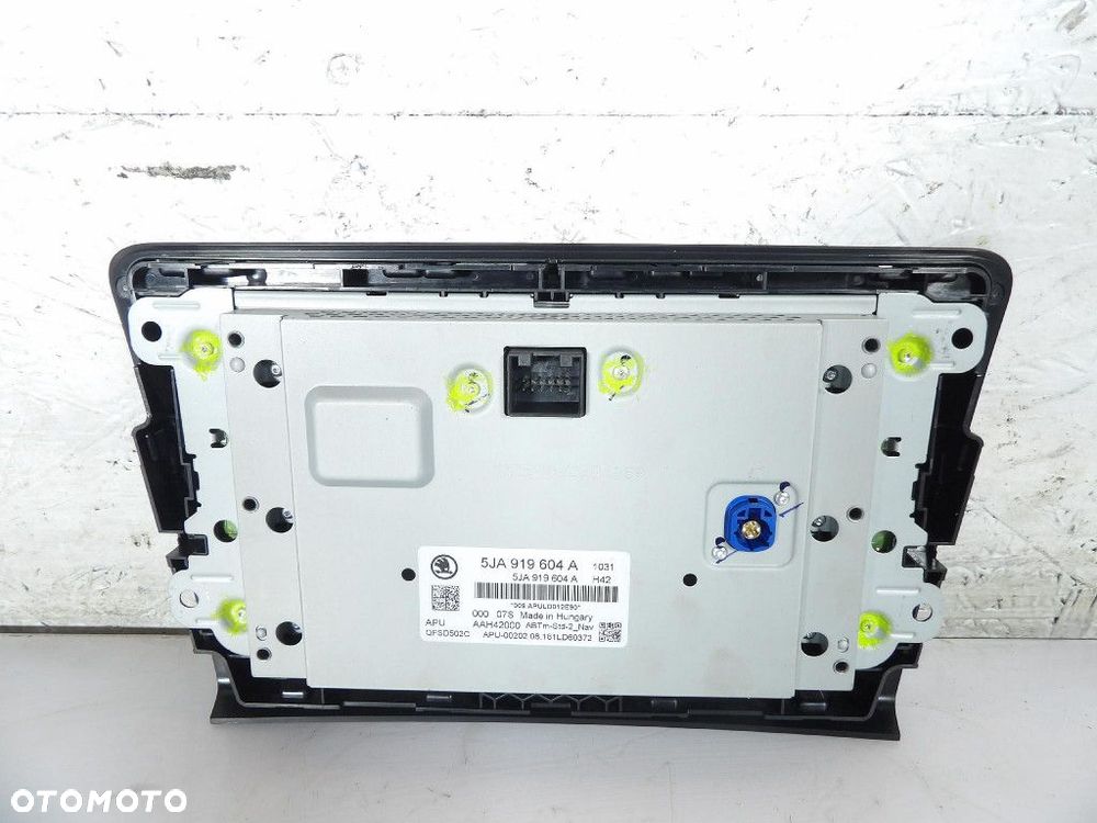 SKODA RAPID RADIO 5JA919604A - 2