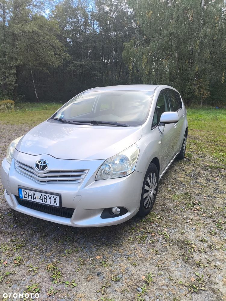 Toyota Verso 2.0 D-4D Luna 7os - 1