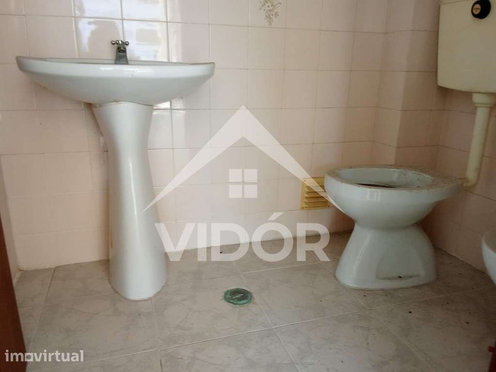 Loja no Novo Mercado Municipal da Baixa da Banheira CV - Grande imagem: 4/5