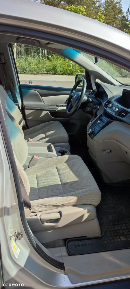Honda Odyssey 3.5 EX - 16