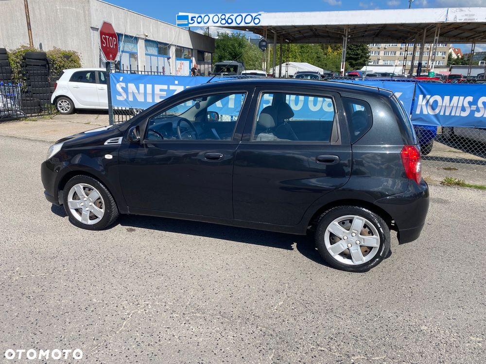 Chevrolet Aveo 1.2 - 16