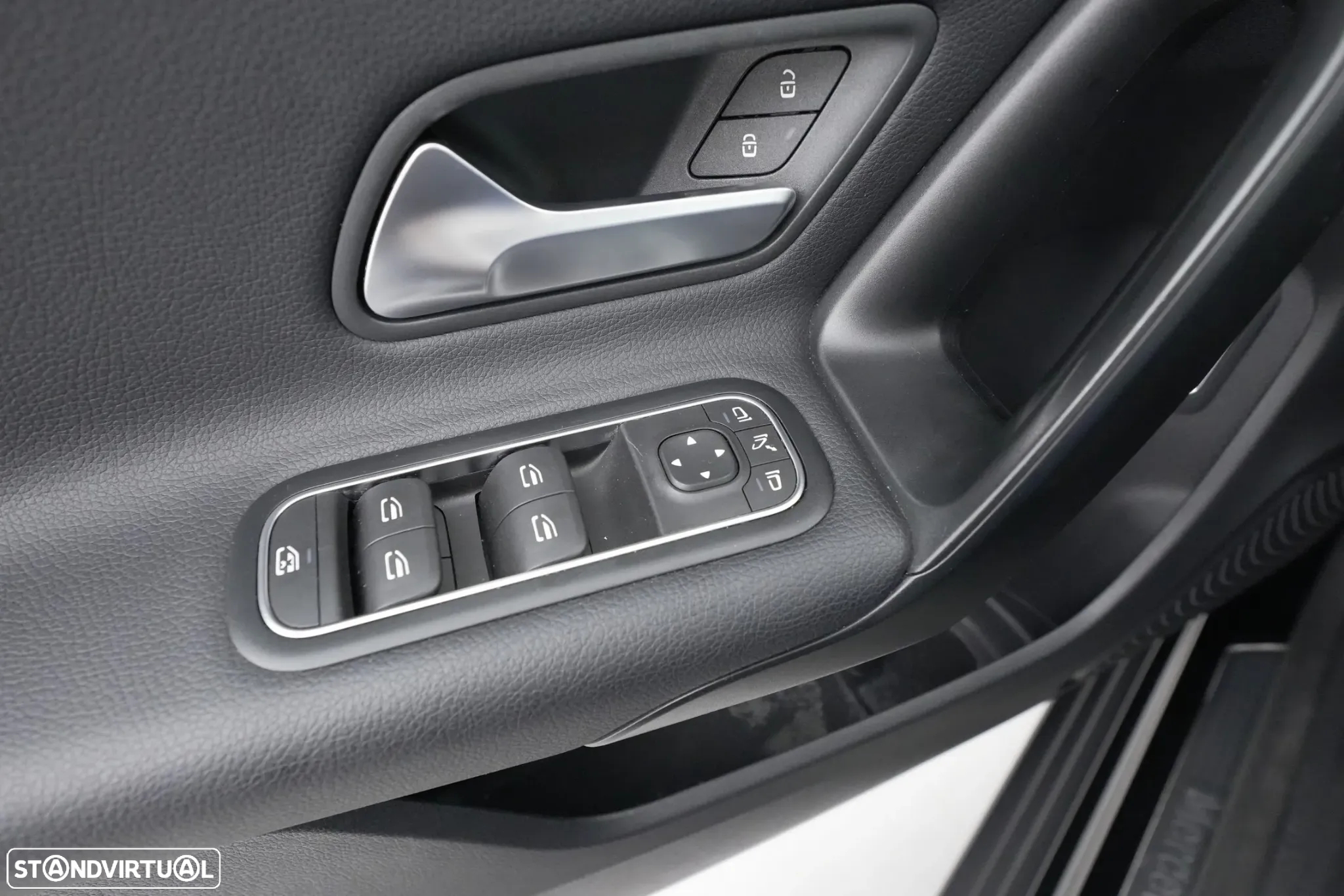 Mercedes-Benz A 250 Limousine e Style Plus - 21