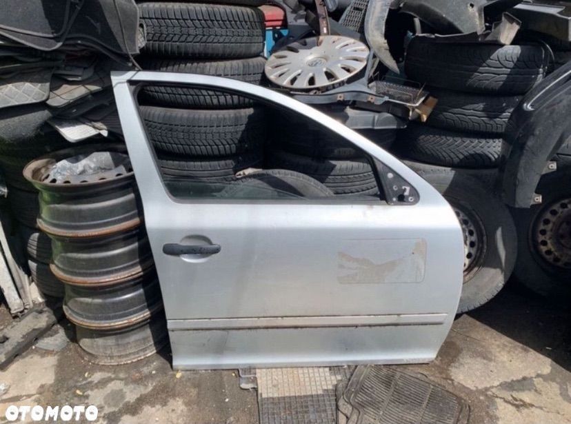 LA7W drzwi przód tył lewe prawe skoda octavia 2 II lift hatchback - 1