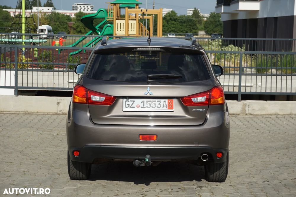 Mitsubishi ASX 2.2 DI-D 4WD Automatik Instyle - 10