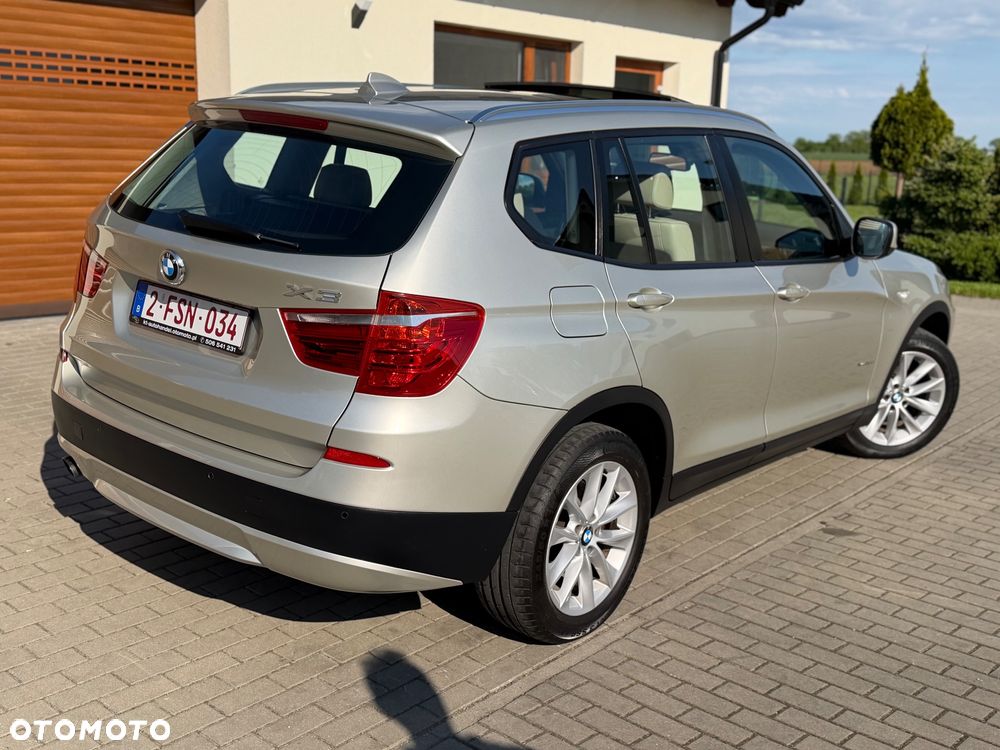 BMW X3 xDrive20d - 33