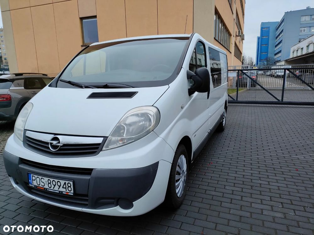 Opel VIVARO - 2